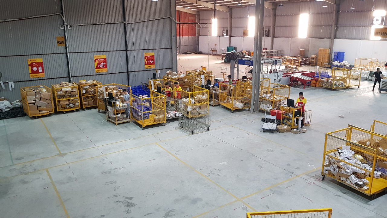 Tuyển Dụng nhân viên DHL